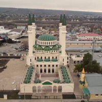 Таравих-намазы в мечетях Карачаево-Черкесской республики в месяц Рамадан