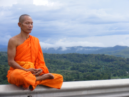 Phra_Ajan_Jerapunyo-Abbot_of_Watkungtaphao.